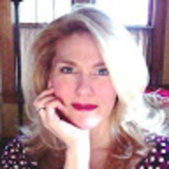 Meet your Posher, Jeanette - Picture 1 of 1